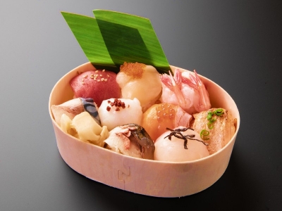 海鮮手毬寿司 　972円(税込)