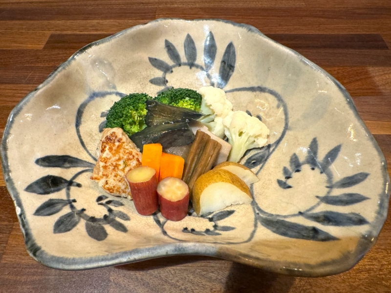 サクッと軽快な食感！12種類の味が楽しめる「揚げ春巻き」こだわりの国産野菜を使った創作料理とオリジナル春巻きのお店（神戸市 灘区　THE HARUMAKI CLUB KOBE）｜THE HARUMAKI CLUB KOBE-004