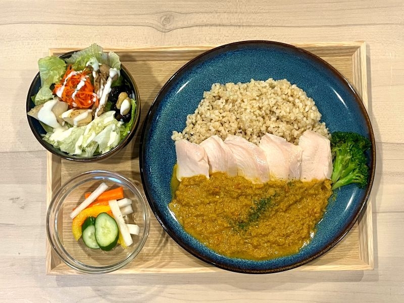 Cherish Life(チェリッシュライフ) 高タンパク&低カロリー「チキンのスパイスカレー」玄米ご飯と旬の野菜も楽しめるカフェ(大阪市 北区 Cherish Life/チェリッシュライフ)|Cherish Life(チェリッシュライフ)-002